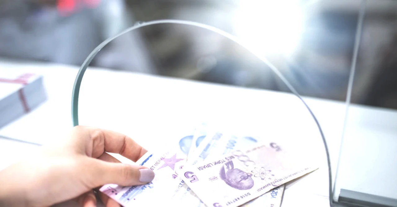 2025 Temmuz Emekli Promosyon Kampanyaları: En Yüksek Teklifi Sunan Bankalar!