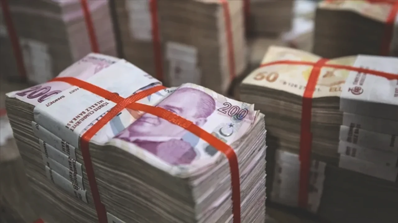 Tatil Öncesi Nakit Destanı! Faizsiz İhtiyaç Kredisi Sunan Bankaları Keşfedin!