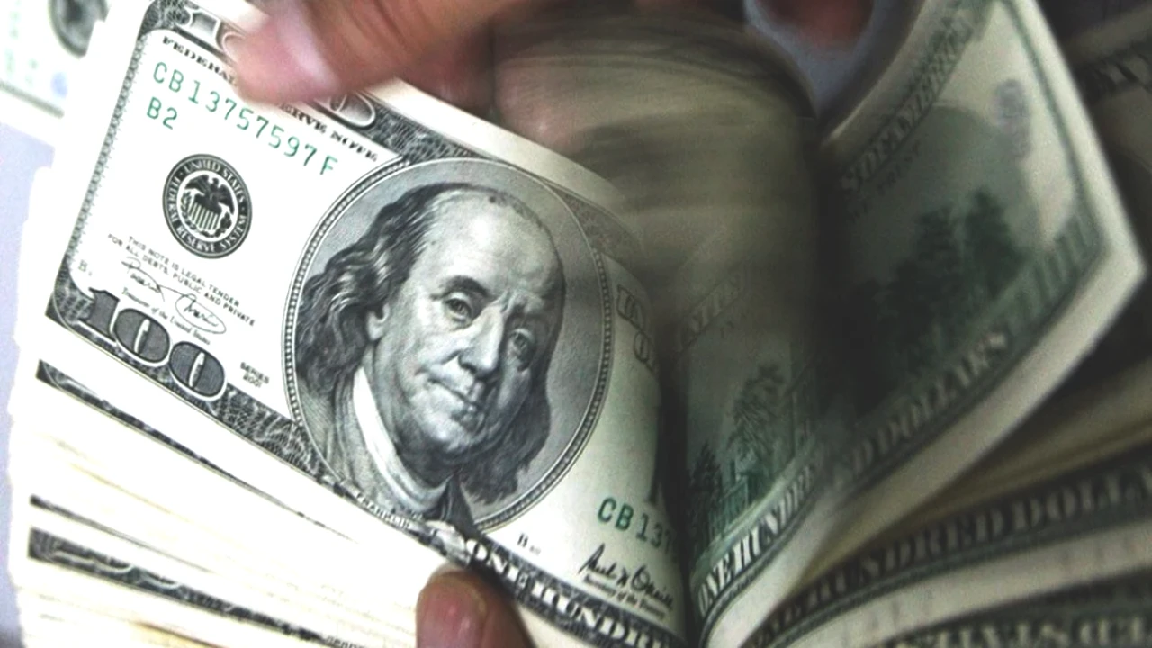 Dolar Kuru Rekor Kırdı! Yatırımcılar İçin Şok Gelişmeler!