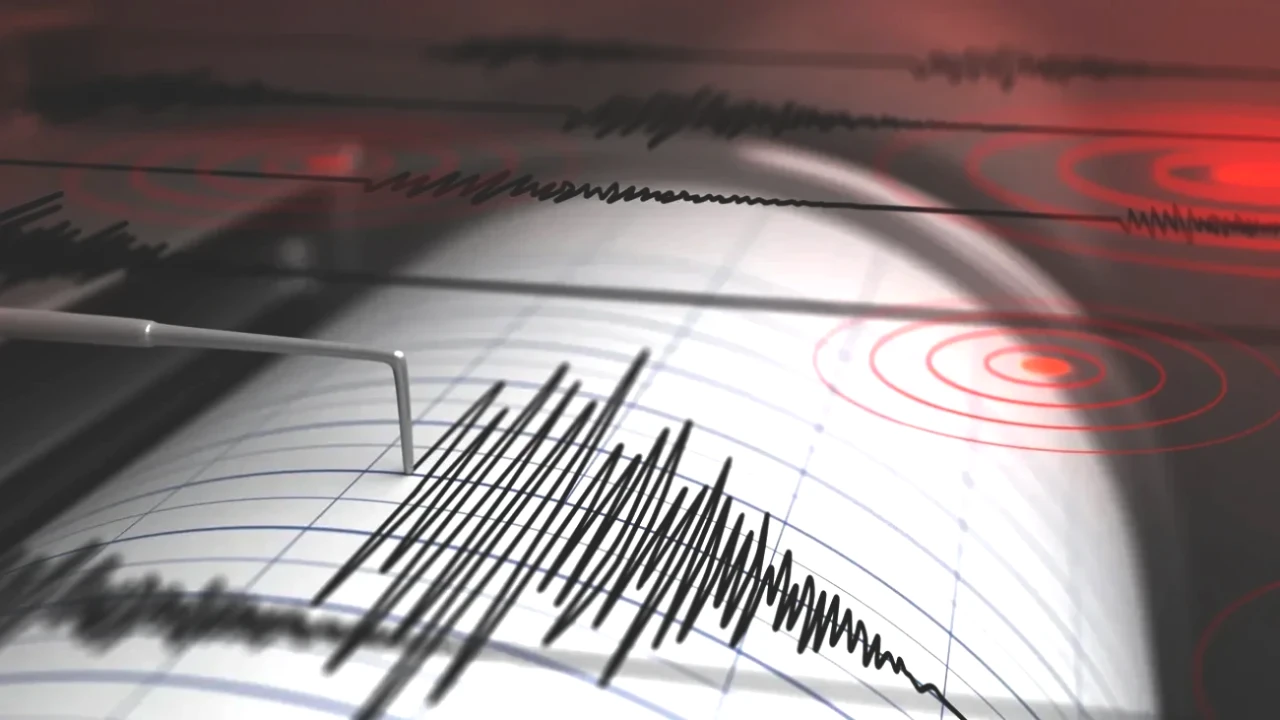 Muğla'da Şiddetli Deprem Alerti! Komşu İllerde Büyük Korku Yaşandı