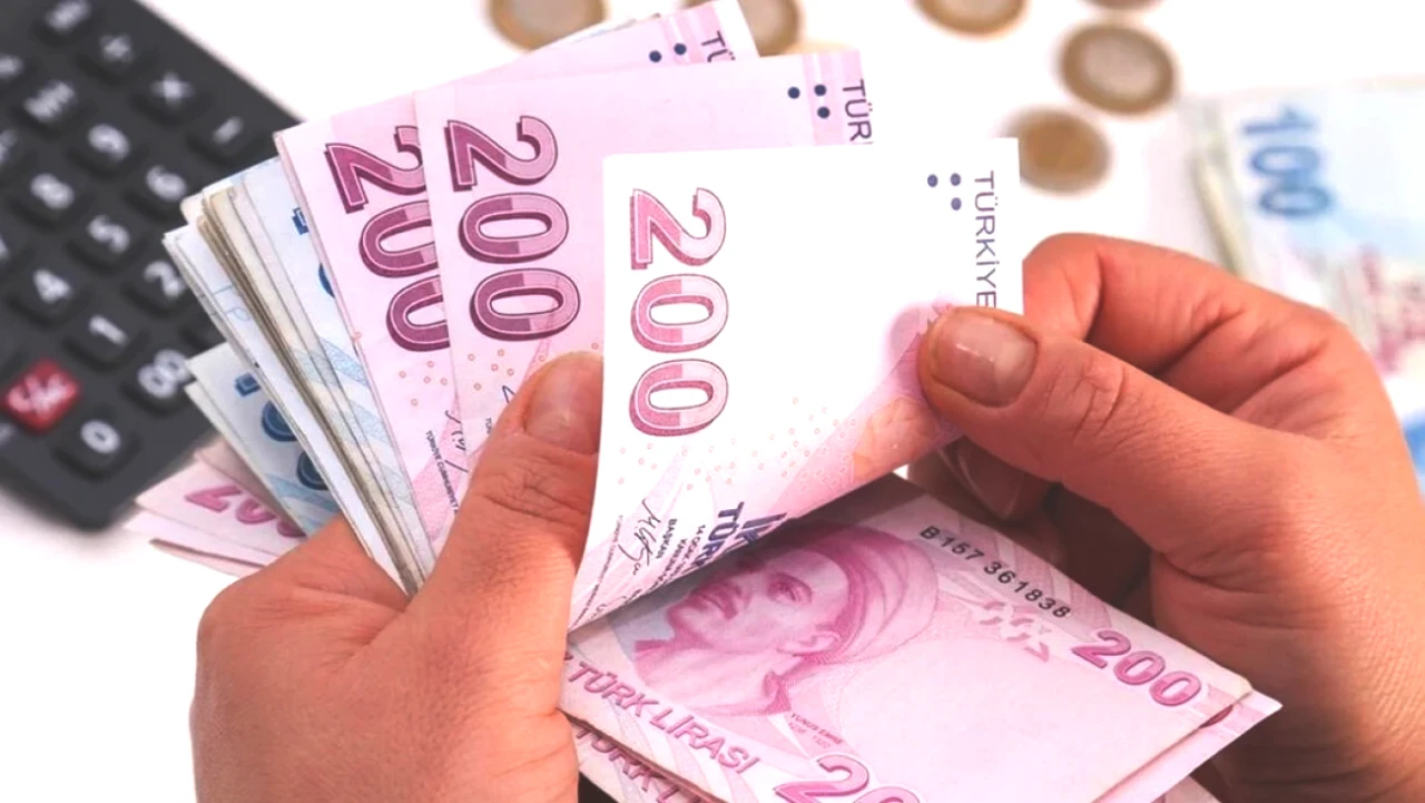 Ekonomik Verilerde Şaşırtan Düşüş: Cari Açık Beklentilerin Altında Kaldı!