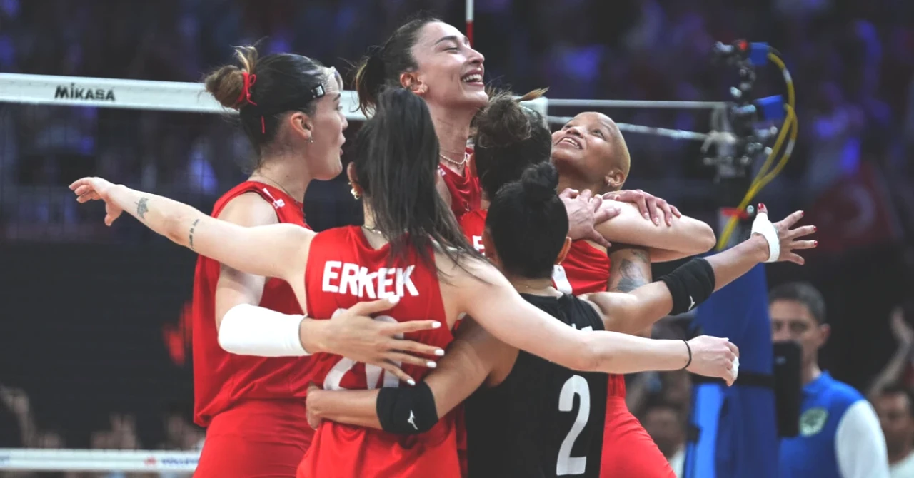 Çekya-Türkiye Voleybol Maçı Canlı Yayında! TRT 1'de FIVB Milletler Ligi Heyecanı