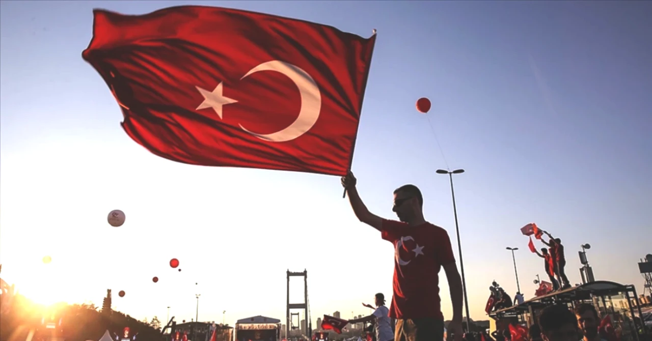 15 Temmuz'uda Unutmayın! Anlamlı Mesajlar ve Görsellerle Anma