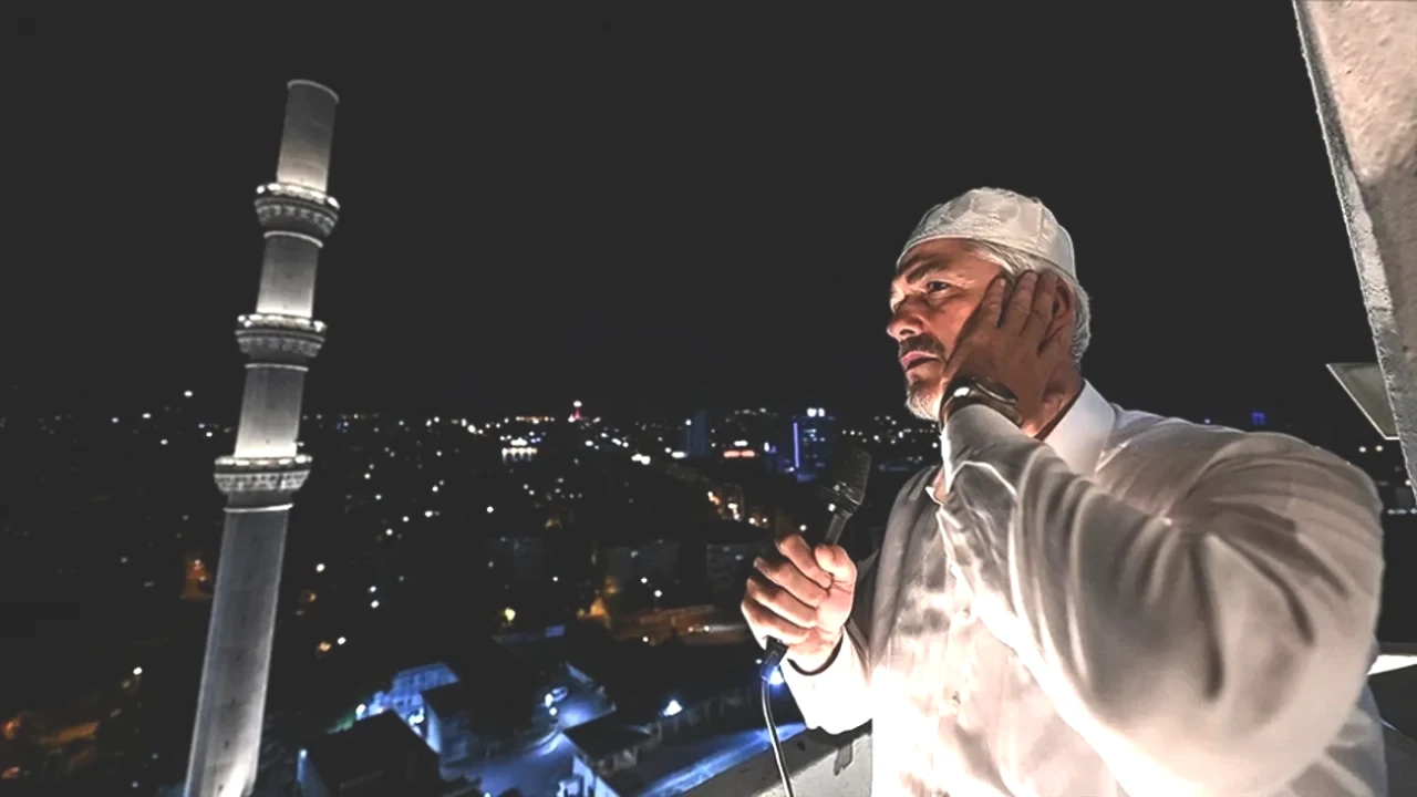15 Temmuz İhaneti Unutulmadı! Camilerde Eş Zamanlı Sela İle Anıldı