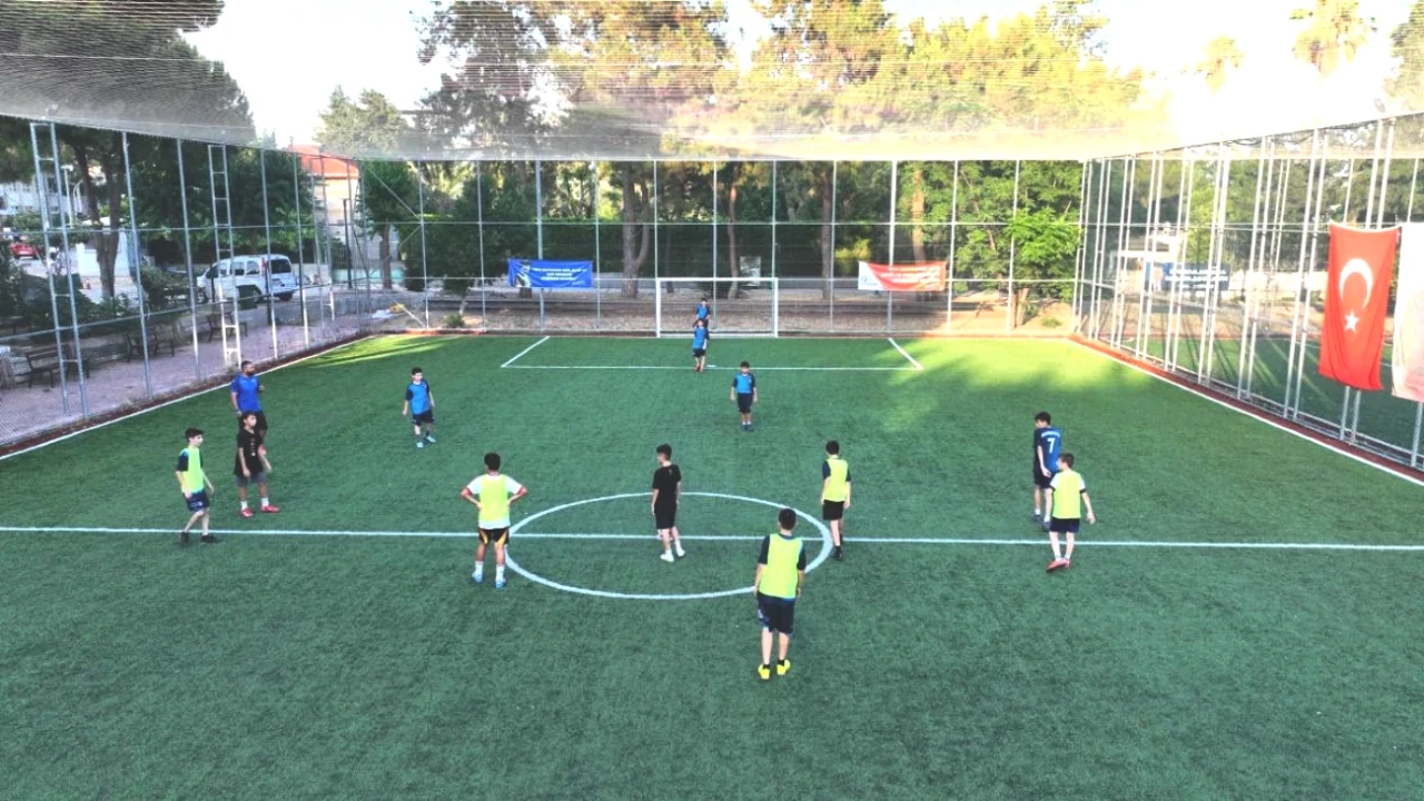 Futbol Akademisi 2025-2025 Sezonuna Merhaba Dedi! Yetenekler Aranıyor!