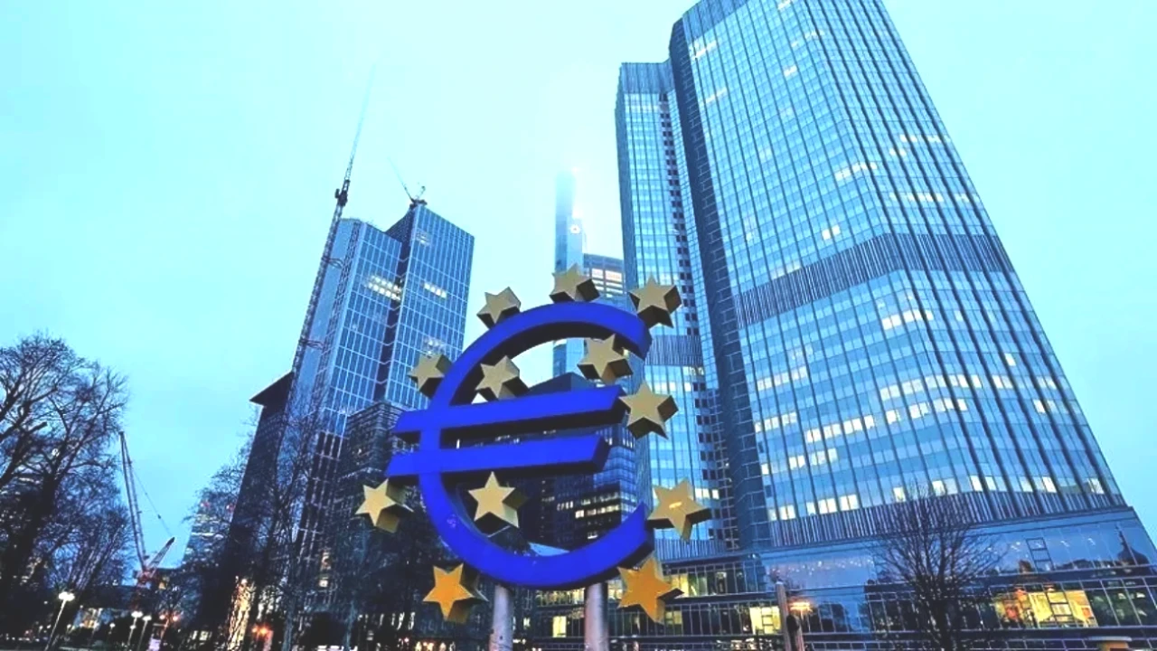 Euro Bölgesi'nden Mayıs'ta Rekor Dış Ticaret Fazlası: 16,2 Milyar Euro!